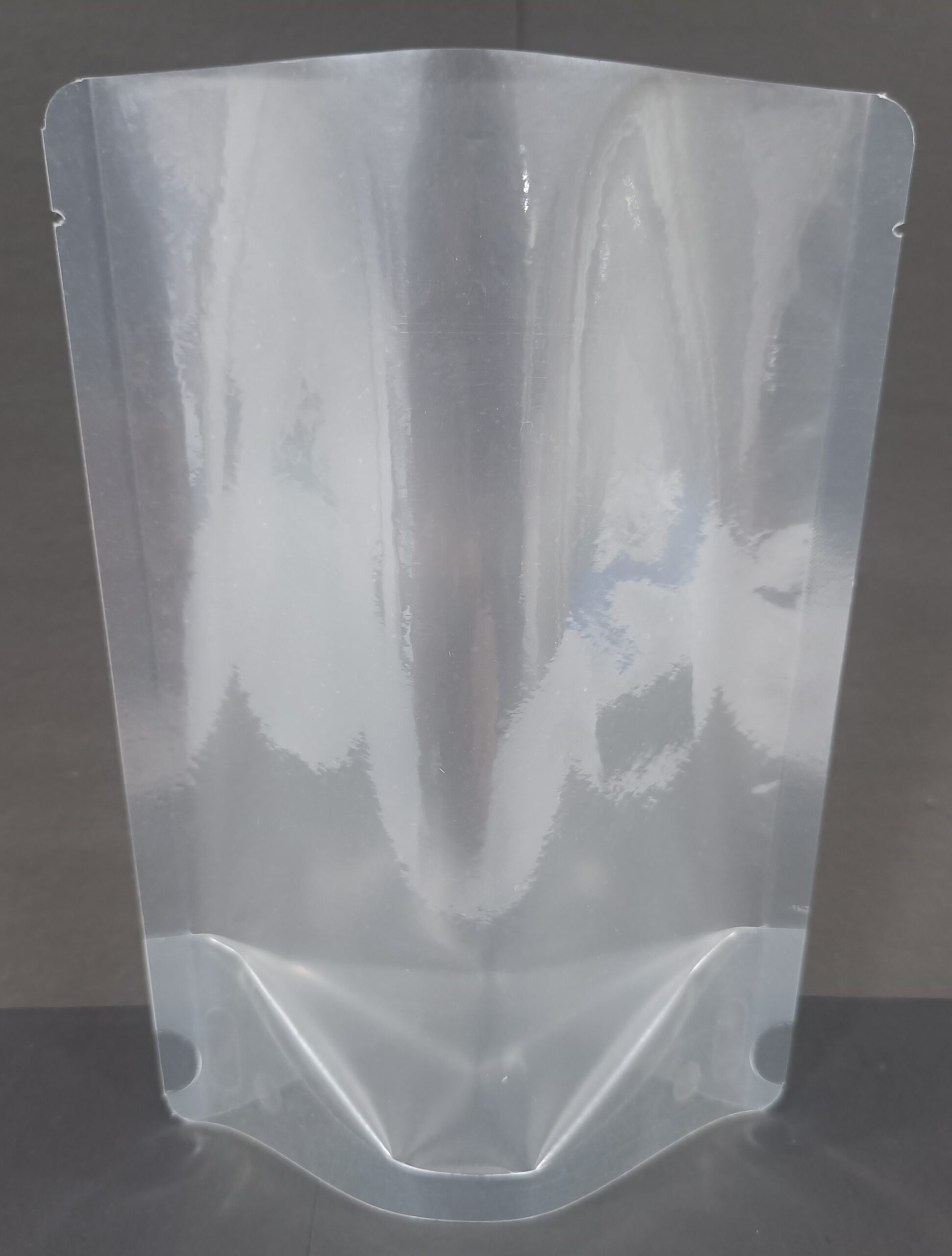 Transparent Stand-Up Retort Pouches – 6.8" × 5.3" × 1.6" – 100 Pack - Image 2