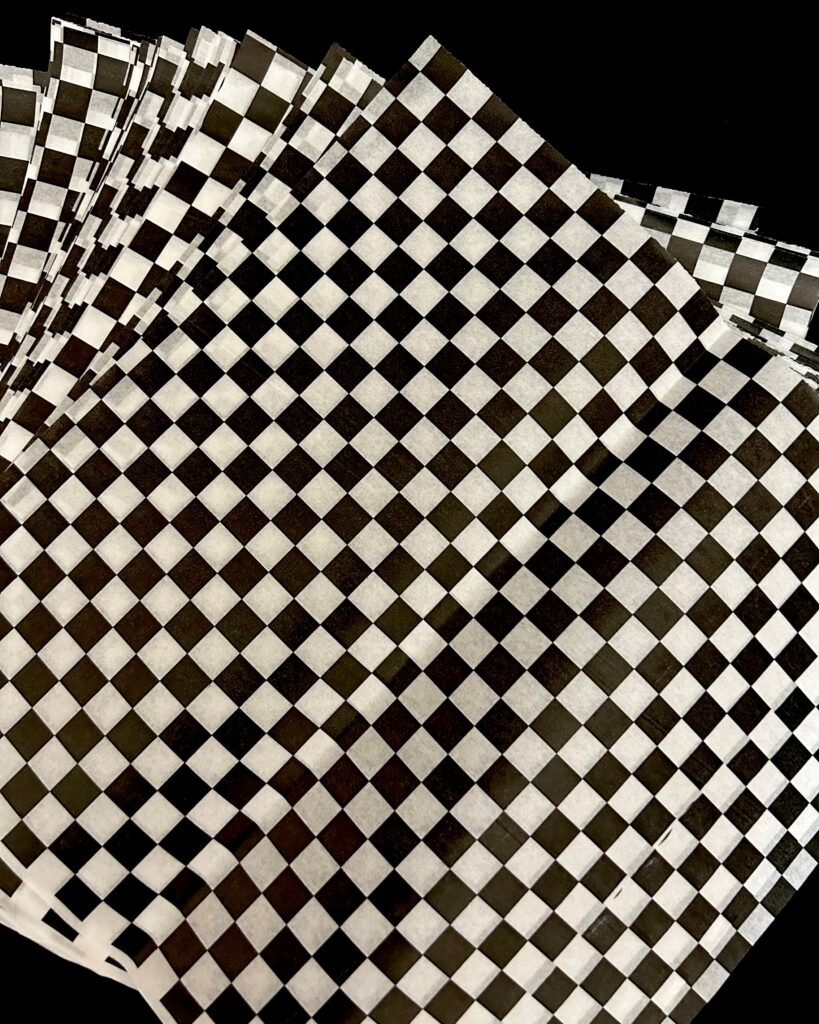 Grease Resistant Wraps & Basket Liners – Black Check – 12" x 12" – 1,000 Pack